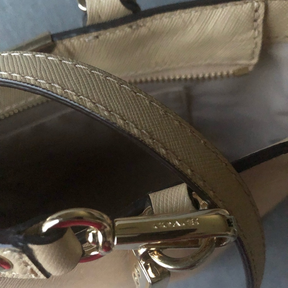 Coach Tan Tote Bag - Picture 3 of 13